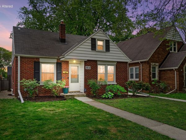 2814 N 80th St, Milwaukee, WI 53222