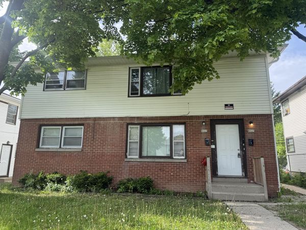 8025 W Villard Ave, Unit 8023, Milwaukee, WI 53218