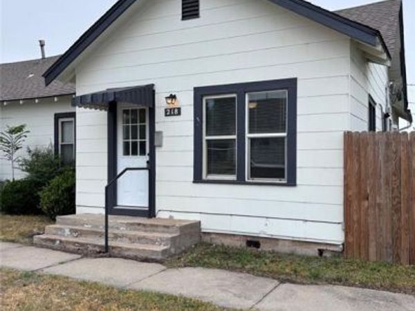 1100 W Wade Avenue, Unit 218 S Moor, El Reno, OK 73036
