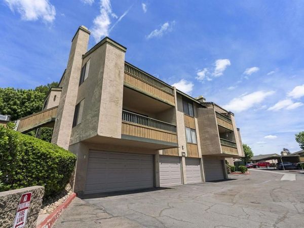 7780 PARKWAY DR, Unit 1101, La Mesa, CA 91942