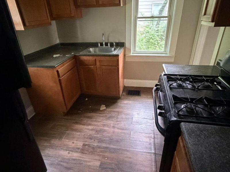 10937 Chester Road, Glendale, OH 45246 Photo 3