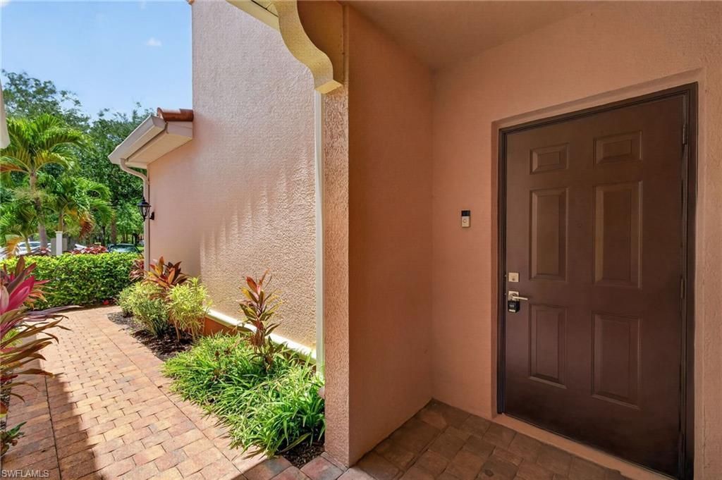 20341 Estero Gardens Cir, Unit 104, Estero, FL 33928 Photo