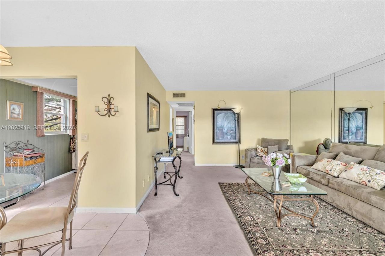 117 Westbury E , Unit 117, Deerfield Beach, FL 33442 Photo