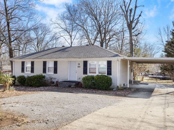 118 Union Hall Rd , Clarksville, TN 37040
