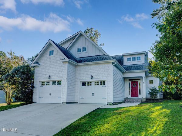 615 Southerland Farm Drive, Wilmington, NC 28411