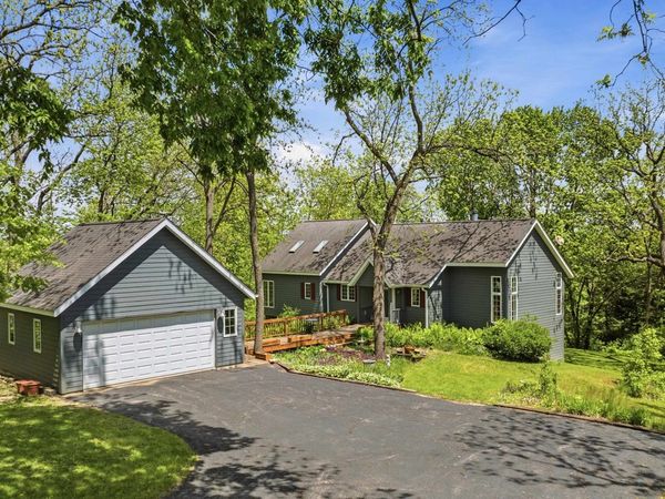 3 Hearthstone Path, GALENA, IL 61036