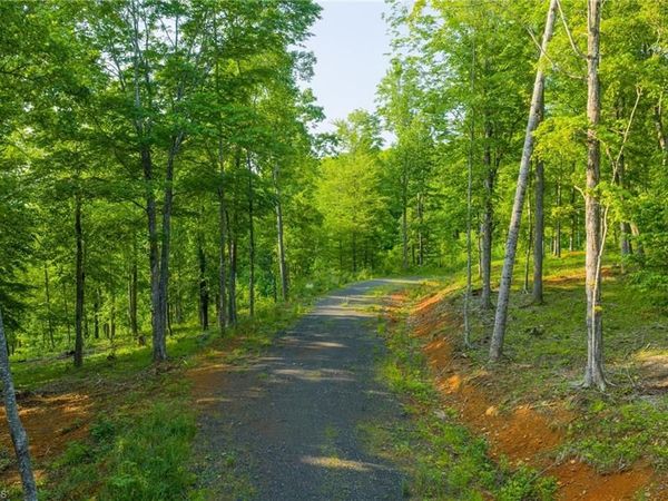 213 Autumn Lane , West Jefferson, NC 28694