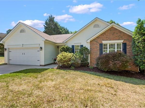 7900 Mccreedy Drive, Oak Ridge, NC 27310