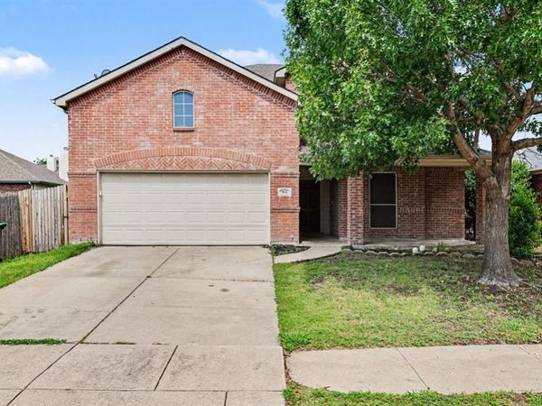 1612 Cardinal Way, Aubrey, TX 76227