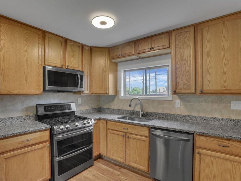 4139 Virginia Circle E, Columbus, OH 43213 Photo 12