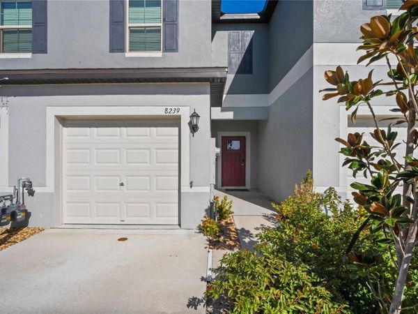 8239 CRESCENT OAKS DRIVE , NEW PORT RICHEY, FL 34655