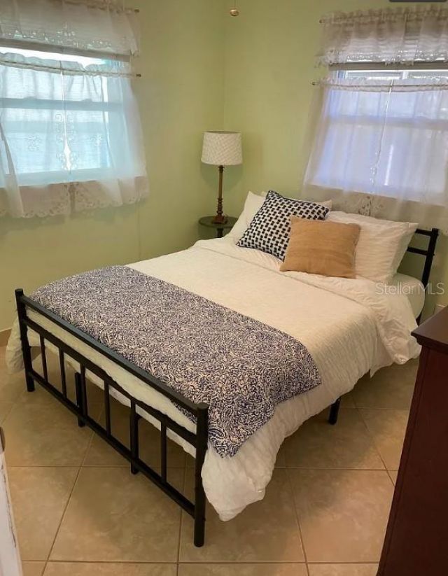 641 Folsom Street S, Saint Petersburg, FL 33707 Photo