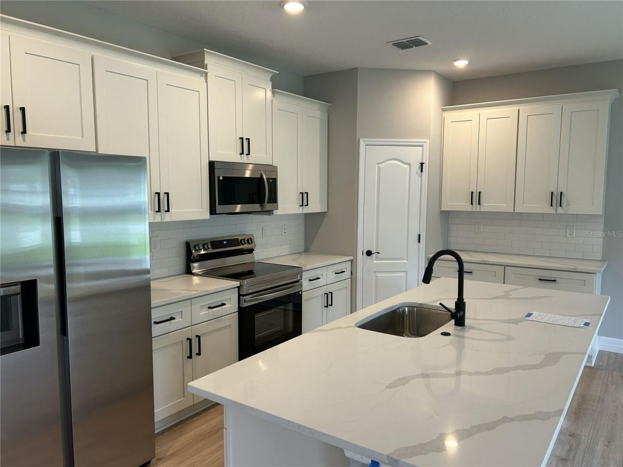 5887 N Bedstrow Boulevard, Dunnellon, FL 34434 Photo