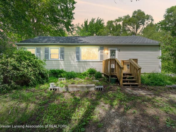 5251 E Island Road, Elsie, MI 48831