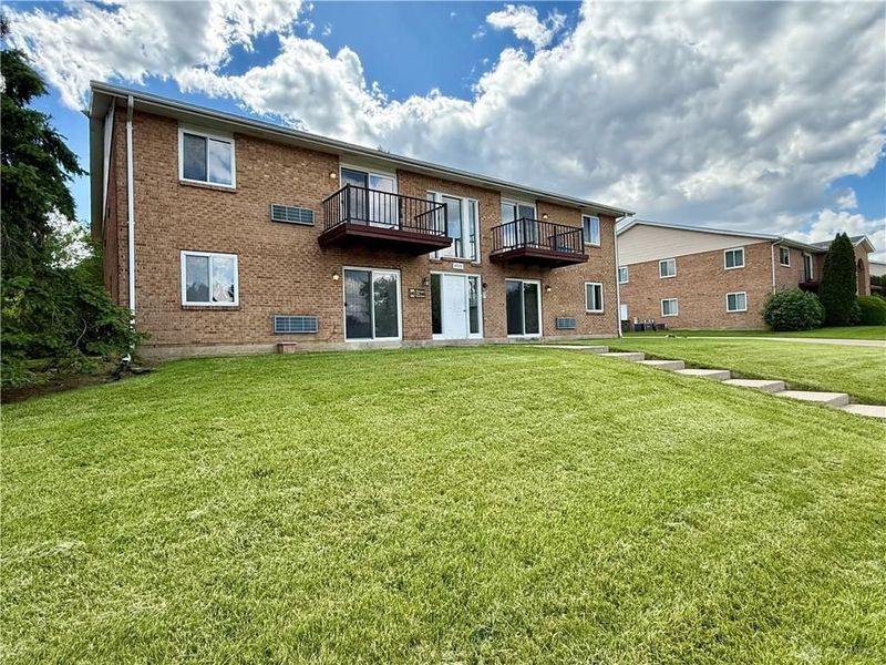 4515 Wilmington Pike, Kettering, OH 45440 Photo 3