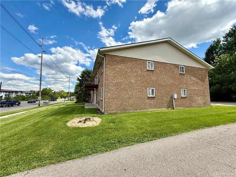 4515 Wilmington Pike, Kettering, OH 45440 Photo 5