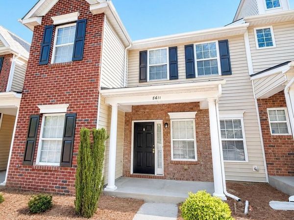 8611 Wandering Creek Way, Charlotte, NC 28227