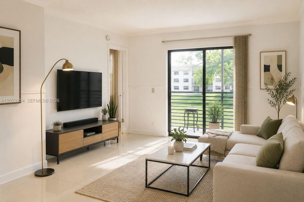 10405 Sunrise Lakes Blvd , Unit 205, Sunrise, FL 33322 Photo