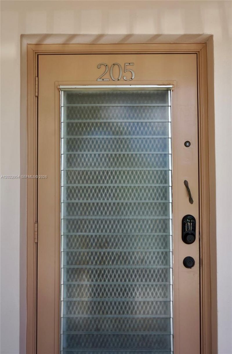 10405 Sunrise Lakes Blvd , Unit 205, Sunrise, FL 33322 Photo