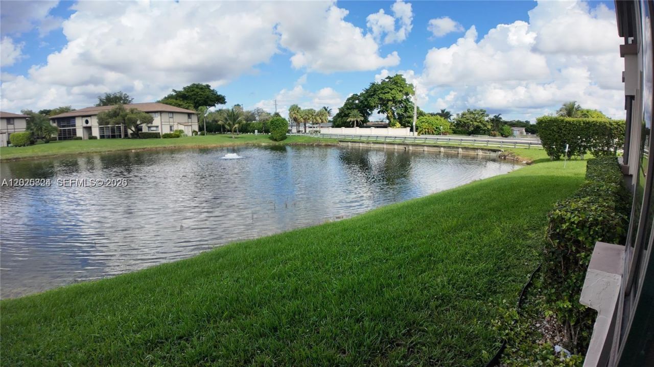 9577 W Mcnab Rd , Unit 110, Tamarac, FL 33321 Photo