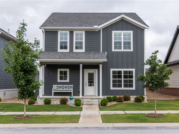 2101 Poppy Street , Bentonville, AR 72713