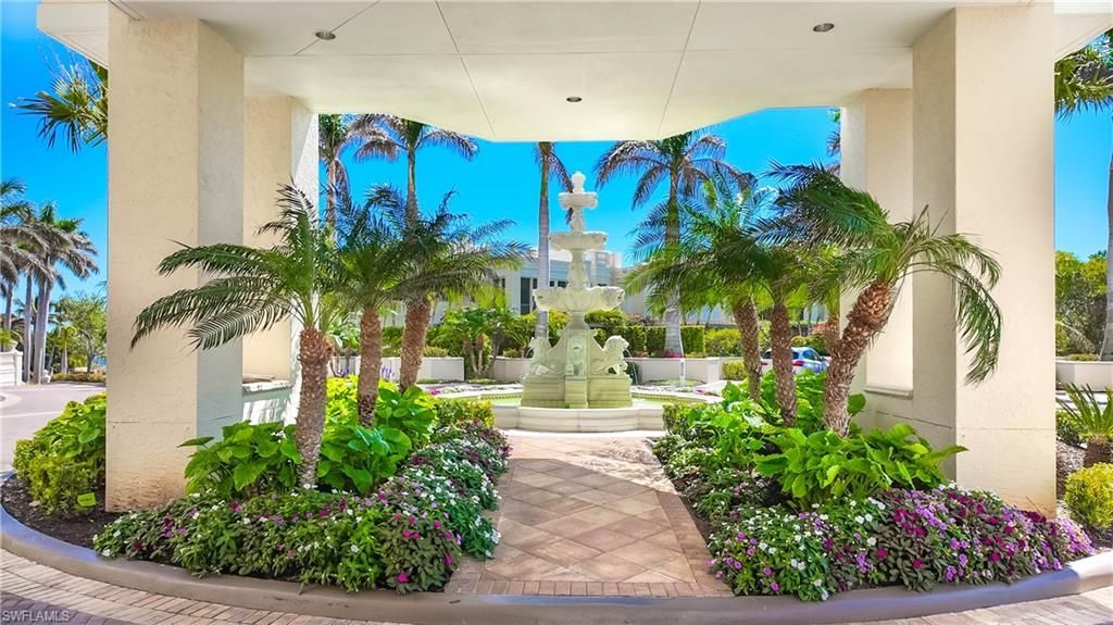 4021 Gulf Shore Blvd N, Unit 702, Naples, FL 34103 Photo