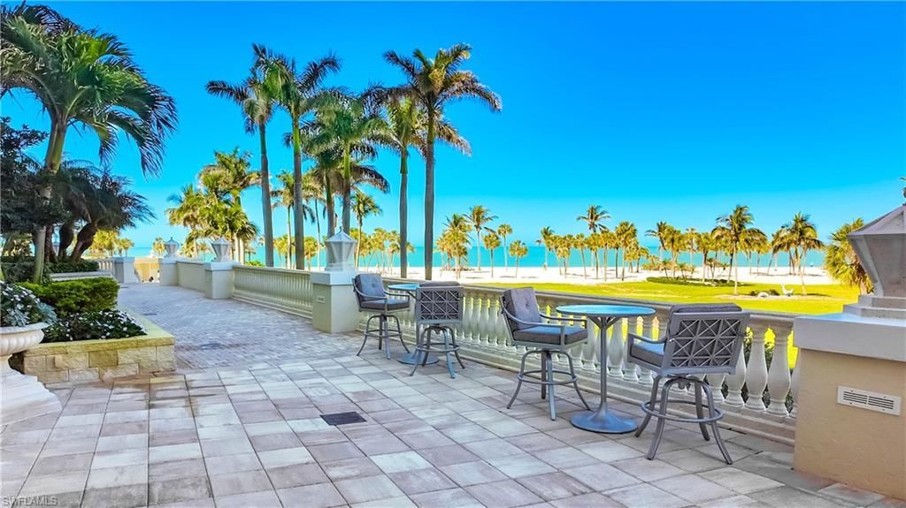 4021 Gulf Shore Blvd N, Unit 702, Naples, FL 34103 Photo