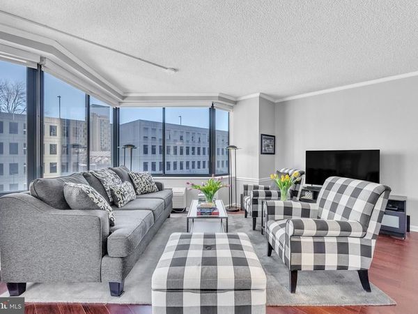 2001 HAMILTON STREET , Unit 401, PHILADELPHIA, PA 19130