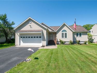24 VanRensselaer Street, Seneca Falls, NY 13148