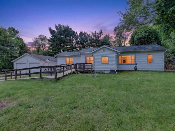 565 Collette Avenue, Kalamazoo, MI 49048