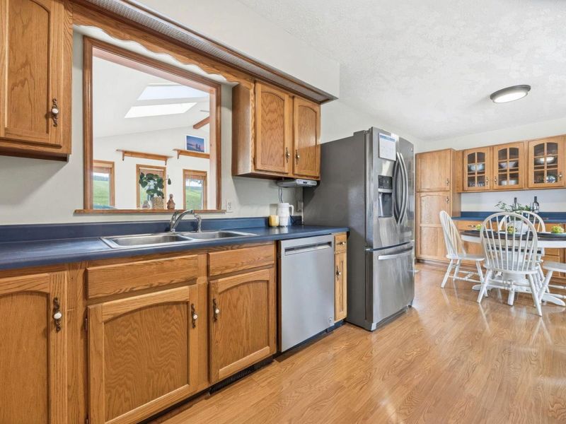 141 Mae Street, Logan, OH 43138 Photo 7