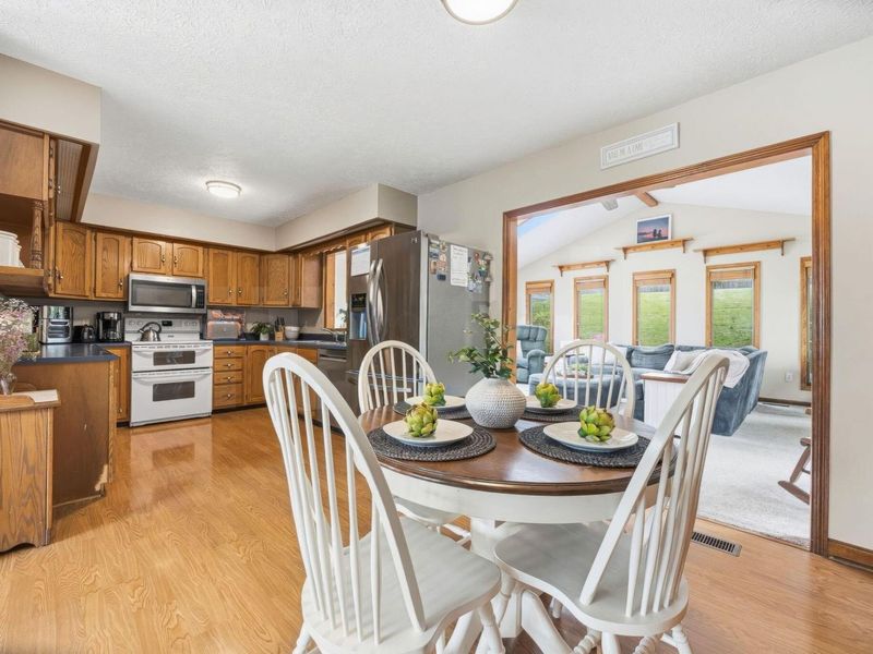 141 Mae Street, Logan, OH 43138 Photo 9