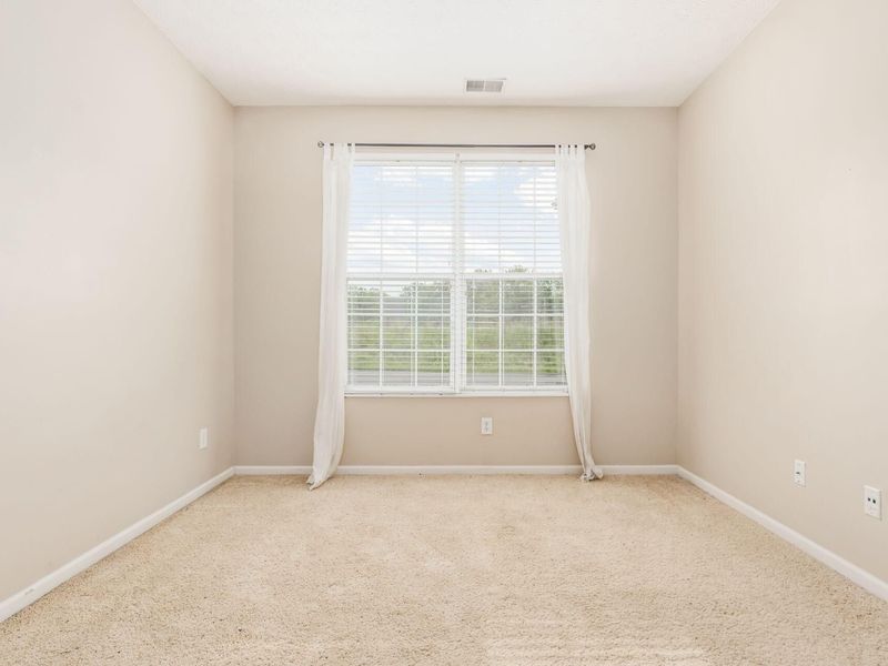 6033 Naughten Pond Drive , Columbus, OH 43213 Photo 26