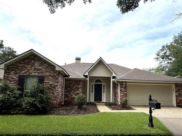 4126 Stumberg Ln, Baton Rouge, LA 70816