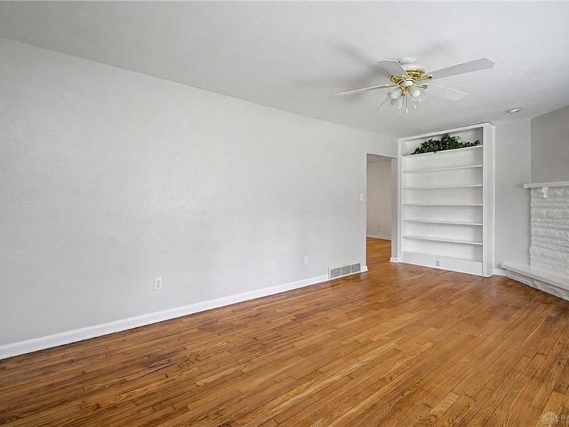 2647 Big Woods Trail, Beavercreek, OH 45431 Photo 8