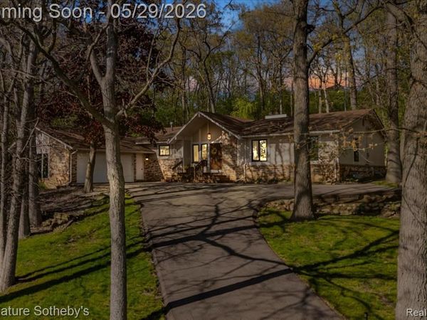 6692 Balmoral Terrace, Independence Twp, MI 48346