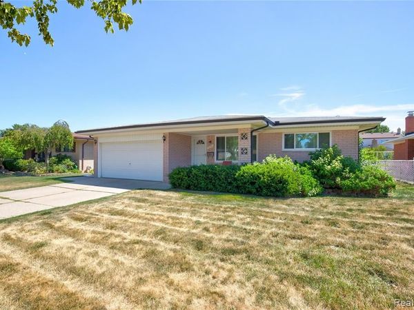 13154 Boca Grande Drive , Sterling Heights, MI 48312