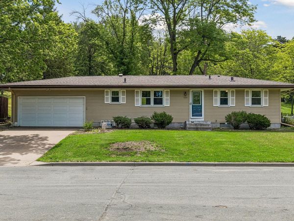 1064 Hackmann Circle NE, Fridley, MN 55432