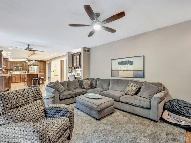 317 Meadowgreen Drive, Harrison, OH 45030 Photo 19