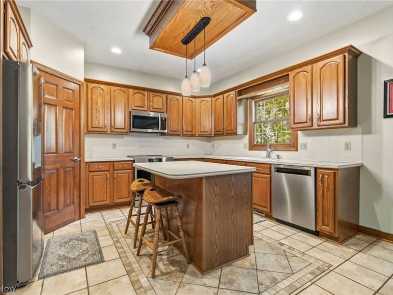 6442 Meadowsweet Avenue NW, Canton, OH 44718 Photo 15