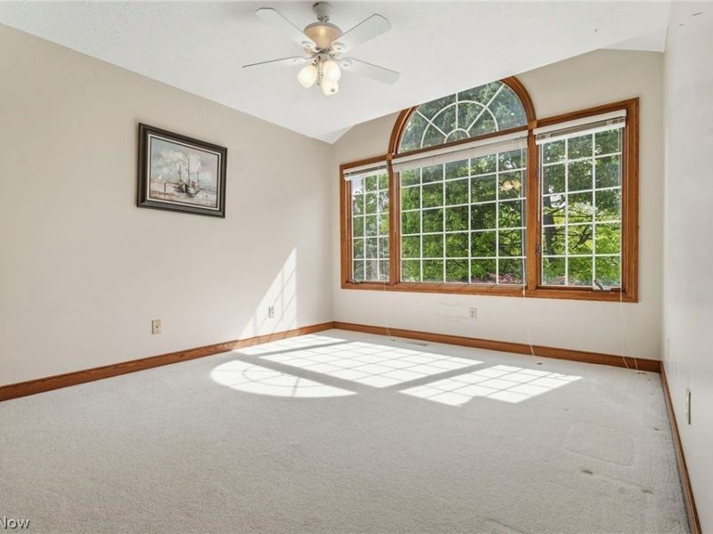 6442 Meadowsweet Avenue NW, Canton, OH 44718 Photo 22