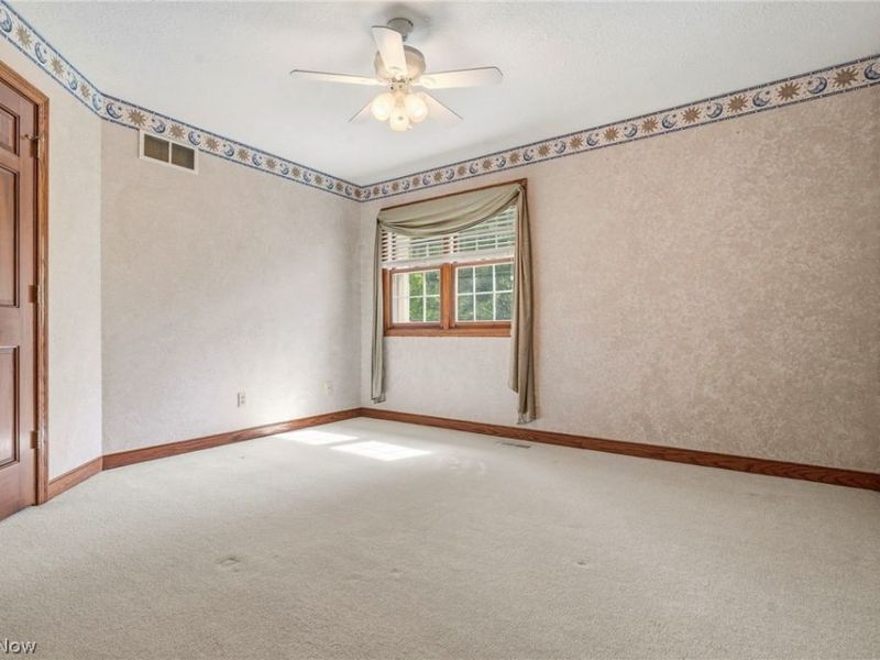 6442 Meadowsweet Avenue NW, Canton, OH 44718 Photo 23
