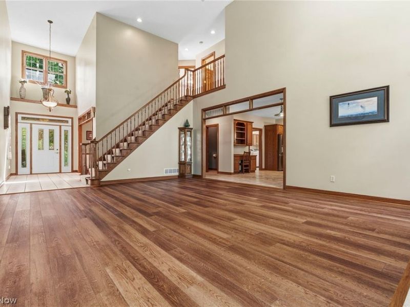 6442 Meadowsweet Avenue NW, Canton, OH 44718 Photo 6
