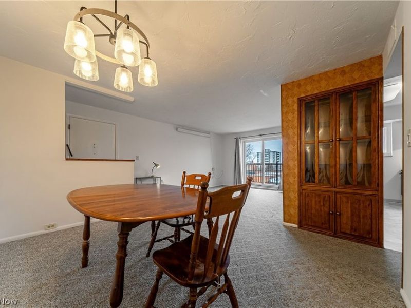 12029 Clifton Boulevard , Unit 505, Lakewood, OH 44107 Photo 10