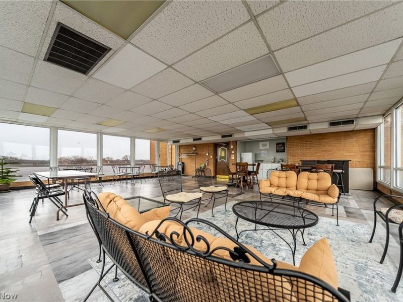 12029 Clifton Boulevard , Unit 505, Lakewood, OH 44107 Photo 21
