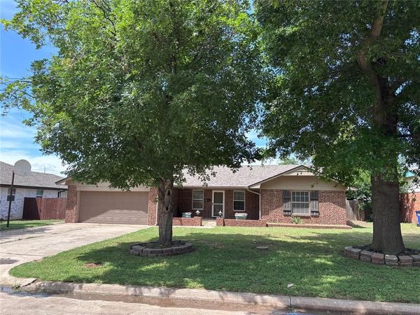 802 Amity Lane, El Reno, OK 73036