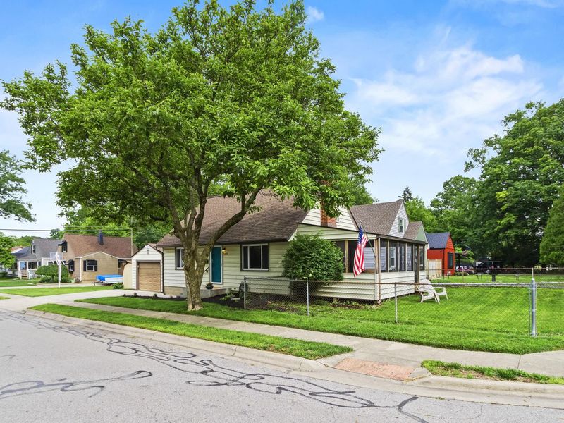 5451 Sharon Park Avenue, Columbus, OH 43214 Photo 4