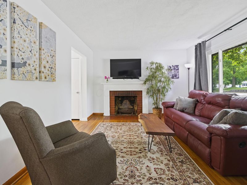 5451 Sharon Park Avenue, Columbus, OH 43214 Photo 6