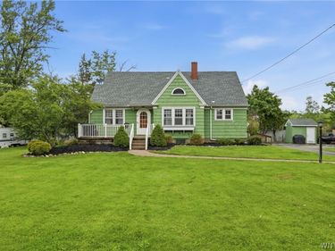 68 E Center Road, Buffalo, NY 14224