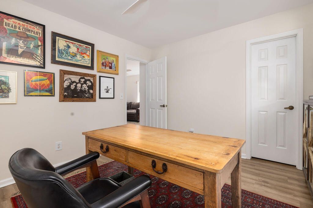 1408 School House Road Photo 28